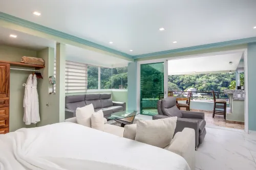 Puerto Vallarta Family Vacation Home, Beach Frontage Hotels in Puerto Vallarta