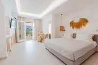 Oliving Mykonos Luxury Suites Hotels in Klouvas