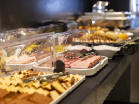 The Londoner Hotel St. Julian's Hoteles en Sliema