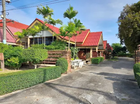 Sukthawee Отели рядом с достопримечательностью «Wing 5»