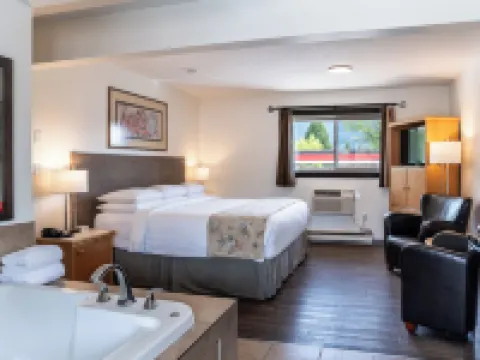 Swiss Chalet Motel Hotels in Revelstoke