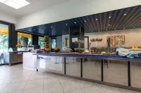 Hotel Cormoran - breakfast