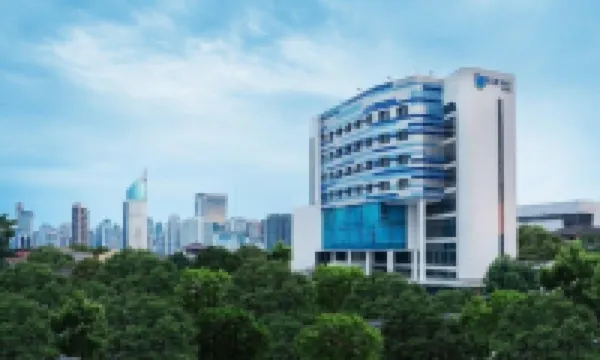 Blue Sky Hotel Petamburan Hotels near Slipi