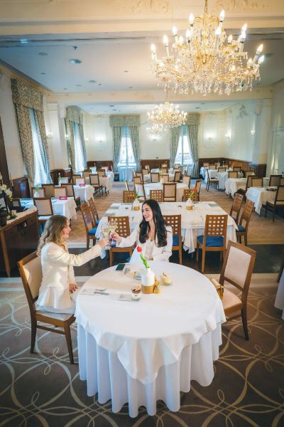 レストラン ブリストル ホテル オパティアの写真