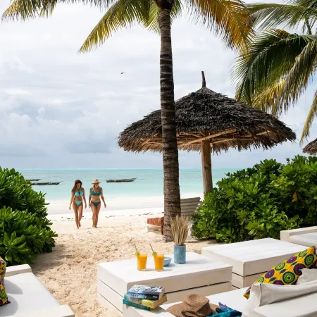 The Loop Beach Resort- Adults Only