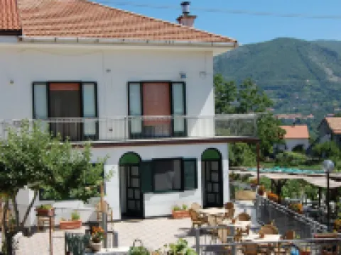 Rabbit Hotels in Agerola