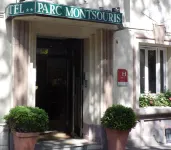 Hôtel du Parc Montsouris فنادق في Gentilly