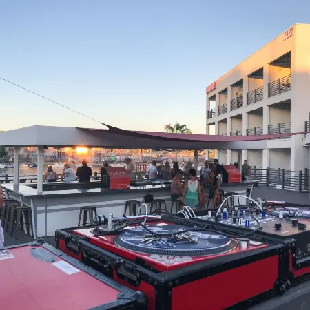 Heat Hotel