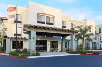 Hampton Inn by Hilton Santa Barbara/Goleta - プール