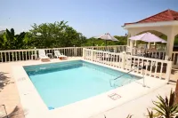 Retreat Guesthouse Luxury Suites - Deniz Manzaralı