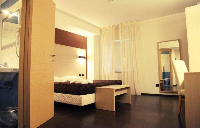 HOTEL SOGNI D'ORO AIRPORT