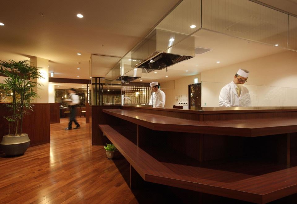 료쿠스이테이 센다이의 온천 시설