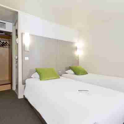 Campanile Lyon Nord - Ecully Rooms