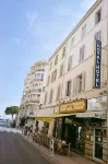 Azurene Royal Hotel