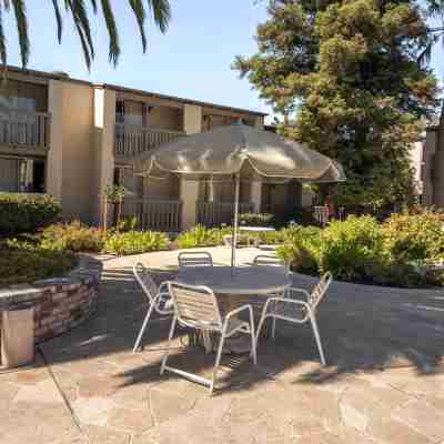 紅木城晚安旅館 Hotel Exterior