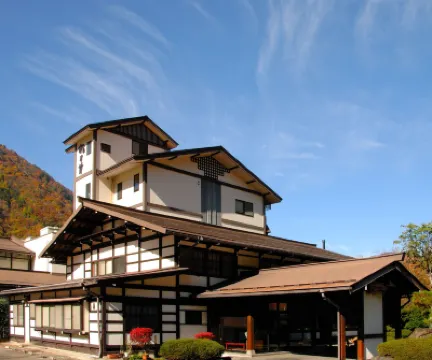 奧飛驒溫泉鄉鄙之館松乃井 神明神社附近的飯店