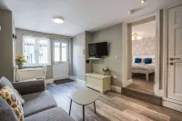 Trinity Mews - สัตว์เลี้ยง
