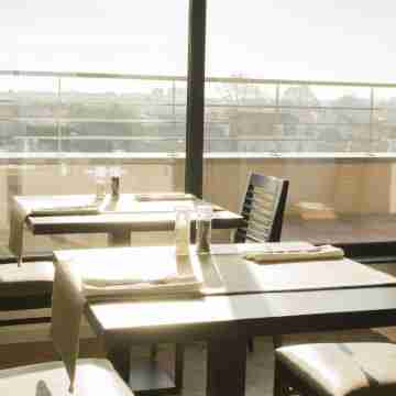 Tower Hotel Aalst Dining/Meeting Rooms