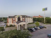Holiday Inn Express & Suites MOUNT PLEASANT by IHG - parking