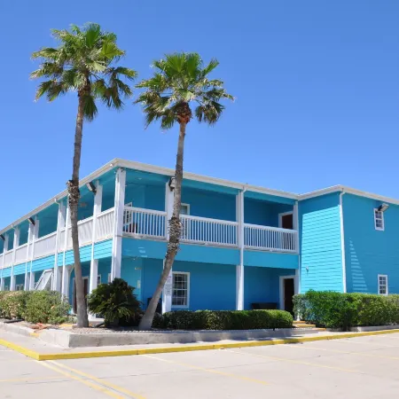 Plantation Suites and Conference Center