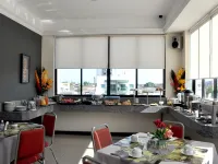 Machado´s Plaza Hotel Hotels near Umarizal