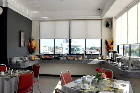 Machado´s Plaza Hotel Отели в г. Белен