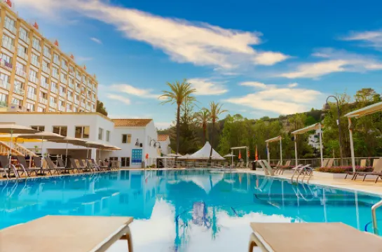 Minura Cala Galdana & Apartamentos d'Aljandar