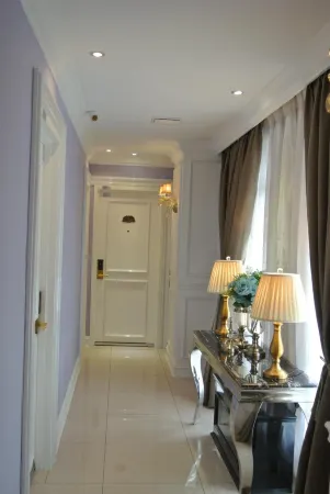 1 Day Car Hotel Station 18 Отели рядом с достопримечательностью «Big Coral Cave ,Gunung Karang Besar»