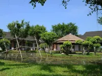 Les Hameaux de l'Orient Hotel dekat Nhà Thờ Trảng Bàng