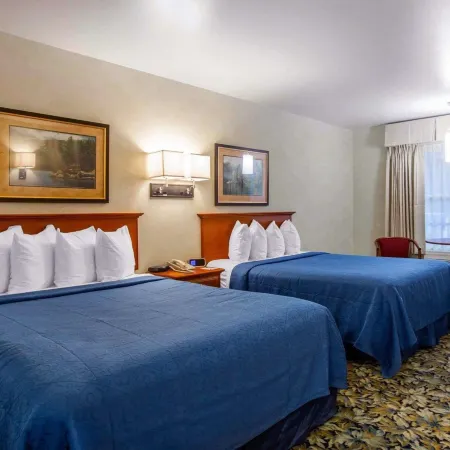 Quality Inn Lake George Отели рядом с достопримечательностью «Форт Уильям Генри»