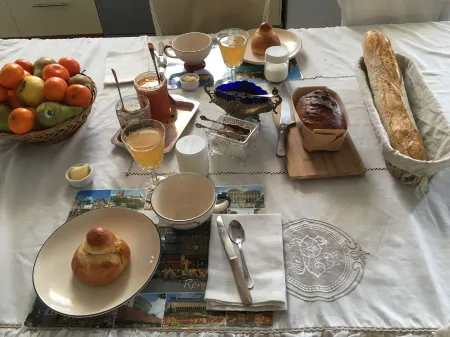 Chambre d'hôtes la Métairie à Domloup Отели в г. Домлу