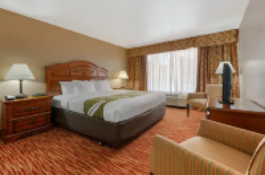 Quality Inn & Suites Conference Center