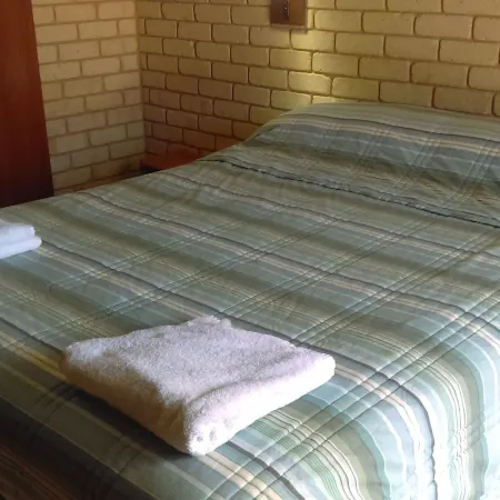 Shark Bay Hotel Hotels in Denham