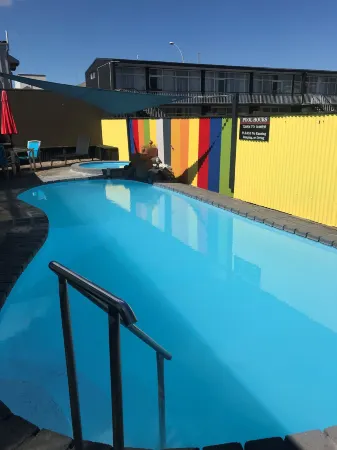 Ambassador Thermal Motel Отели рядом с достопримечательностью «Hells Gate»