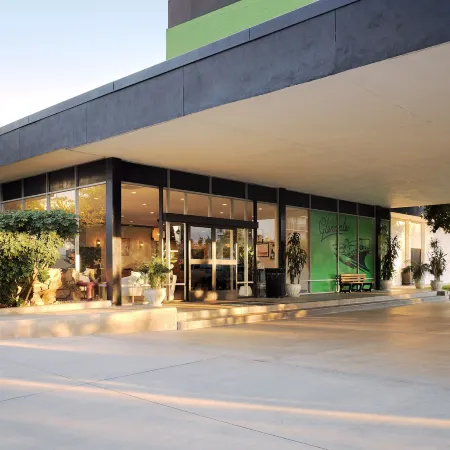 Glendale Express Hotel