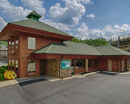 ครีกสโตนอินน์ โรงแรมในพีเจียนฟอร์จ