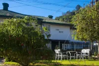The Rock Hotel Hotels near Nanu Oya Railway Station