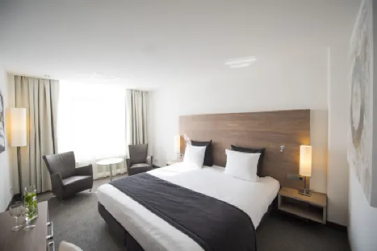 桑納多美奈梅亨市Spa 酒店