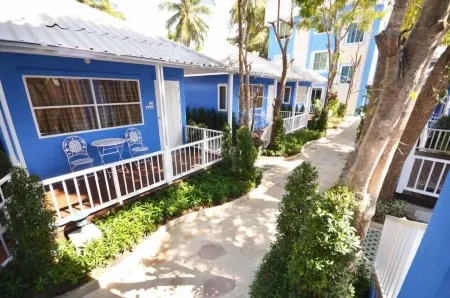 Pearl by the Sea Resort Отели рядом с достопримечательностью «Wing 5»