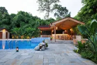 Green Mansions Jungle Resort - Pools