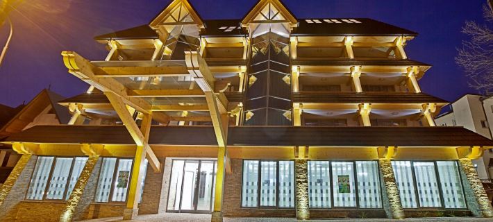 Rysy Boutique Hotel โรงแรมในซาโกเพน