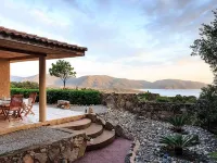 Domaine Valle Doniche Hotels in Olmeto