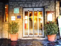 Hotel Urogallo Hotels in Betren