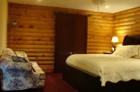 A Breath of Heaven B&B Hotels in Solon Township