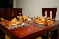 Hotel River Front Hotels in Debarawewa