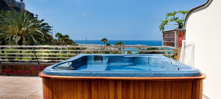 Holiday Club Playa Amadores Отели в г. Комарка Сур