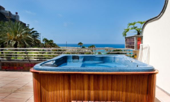 Holiday Club Playa Amadores