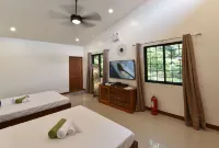 Nauvoo Farm Resort Hotels in Magalang