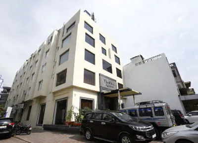 The Grand Radiant Hotels in der Nähe von Charbagh Railway Station