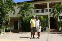 Hersher Studio's & Apartments Hotels near Sunscape Beach